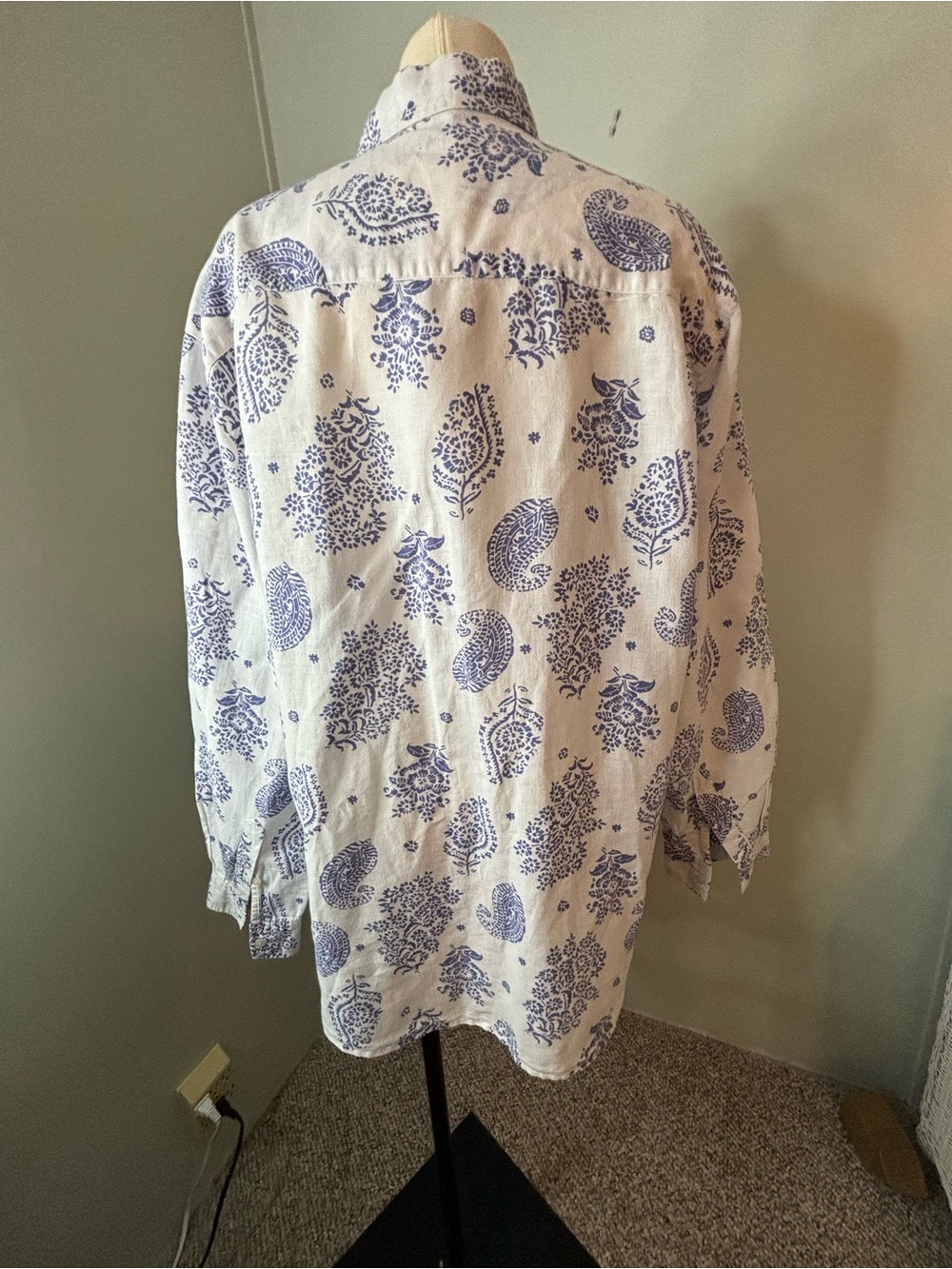 Alan Flusser White Shirt with Blue Floral Print